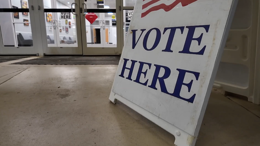 More than 200K Minnesotans have cast their ballots in midterm election — WCCO / CBS Minnesota, Wayzata Community news