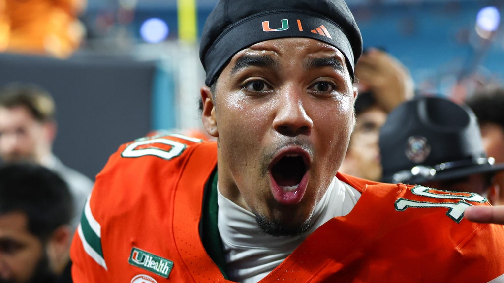 No. 3 Miami downs Florida State 43-35 in double-overtime thriller — CBS Miami, Wayzata Sports news