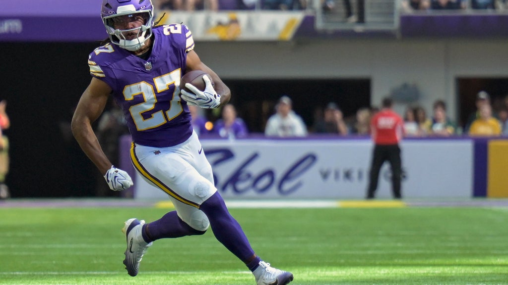 Vikings return RB Jordan Mason from injured reserve after broken thumb kept him out last 4 games — WCCO / CBS Minnesota, Wayzata Sports news