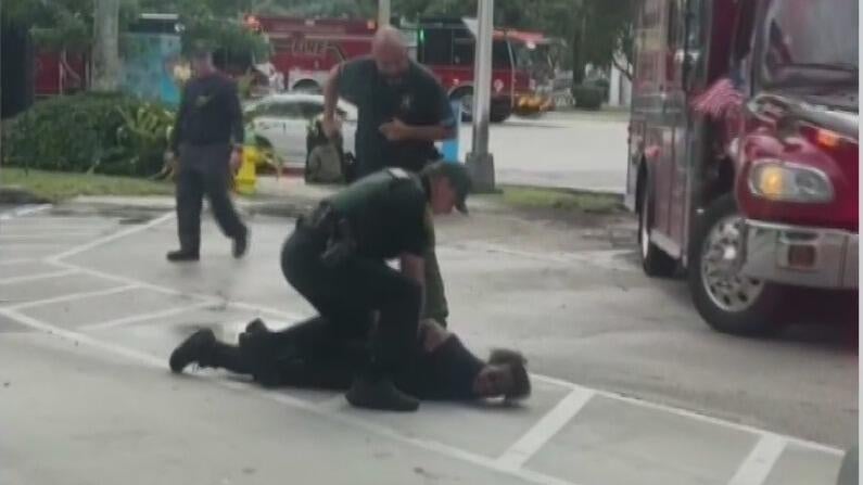 Woman accused of carjacking after stolen vehicle crash in Broward — CBS Miami, Wayzata Community news