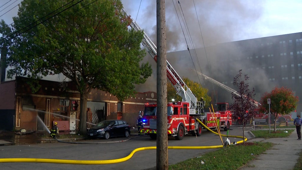 2 Minneapolis firefighters hurt in East Franklin Avenue business fire — WCCO / CBS Minnesota, Wayzata Health news