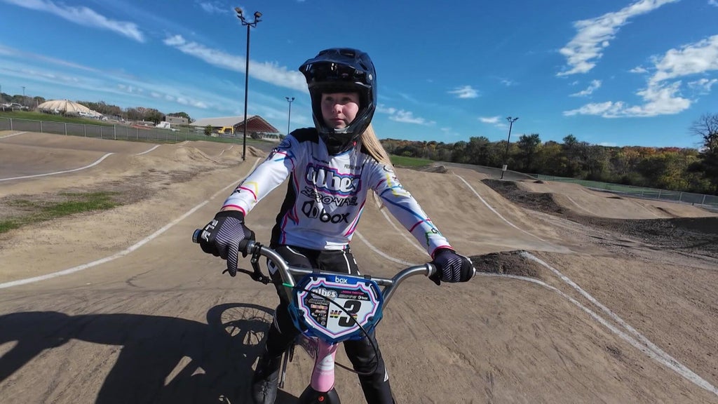 Woodbury BMX world champion continues to outpace competition at 14 — WCCO / CBS Minnesota, Wayzata Schools news