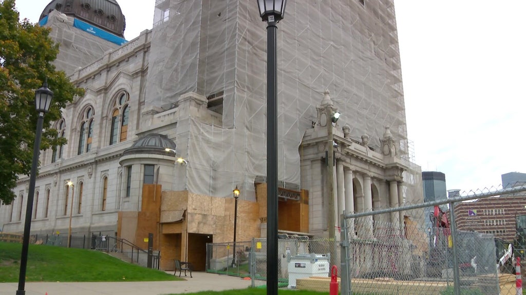 No charges yet after break-in at Basilica of St. Mary in Minneapolis — Wayzata Business news