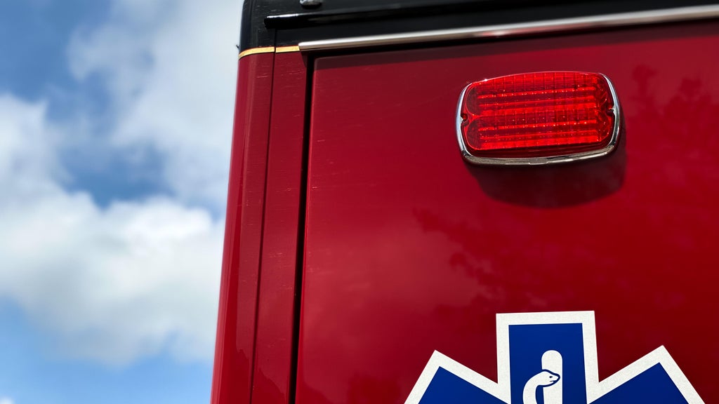 Man, 42, fatally struck by combine in southern Minnesota — WCCO / CBS Minnesota, Wayzata Health news