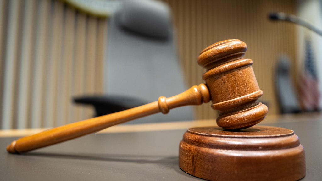 Bloomington man who sexually assaulted 16-year-old girl sentenced to 4 years in prison — WCCO / CBS Minnesota, Wayzata Health news