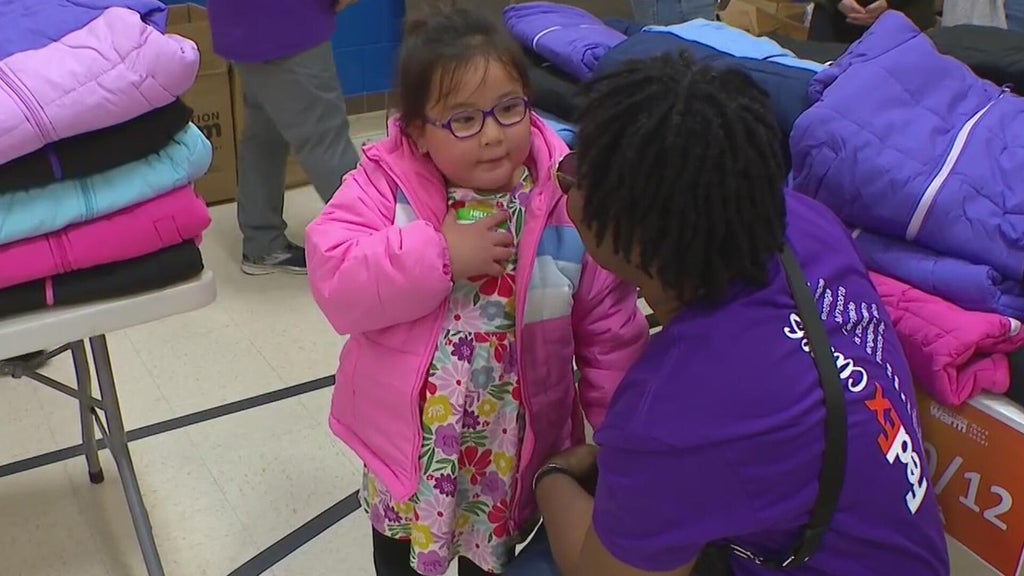 Hundreds of St. Paul students gifted free winter coats by Operation Warm — WCCO / CBS Minnesota, Wayzata Schools news
