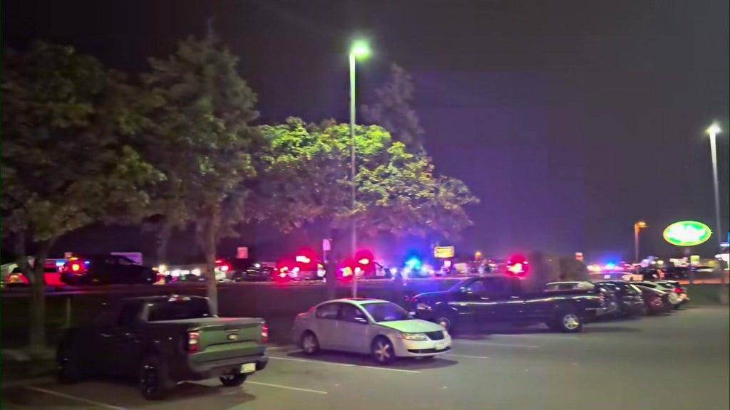 Police respond to Osseo High School after several fights break out at end of football game — WCCO / CBS Minnesota, Wayzata Schools news