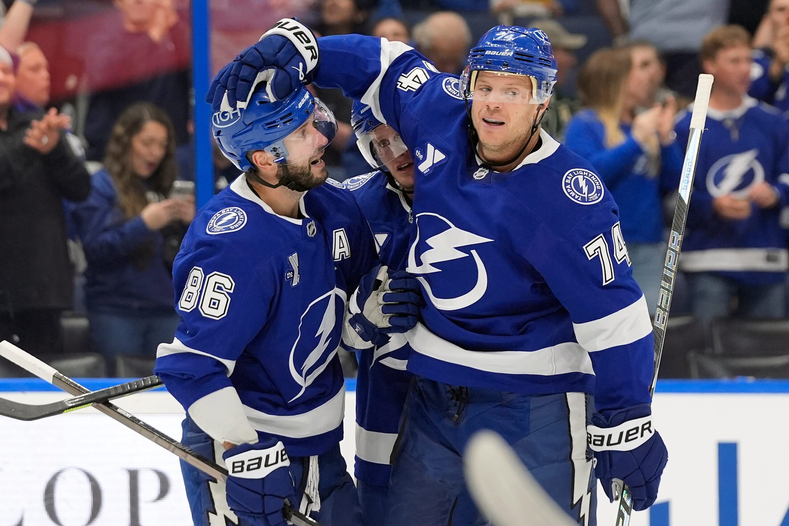 Carlson scores twice to help the Lightning beat the Wild 3-2 — KSTP 5, Wayzata Business news