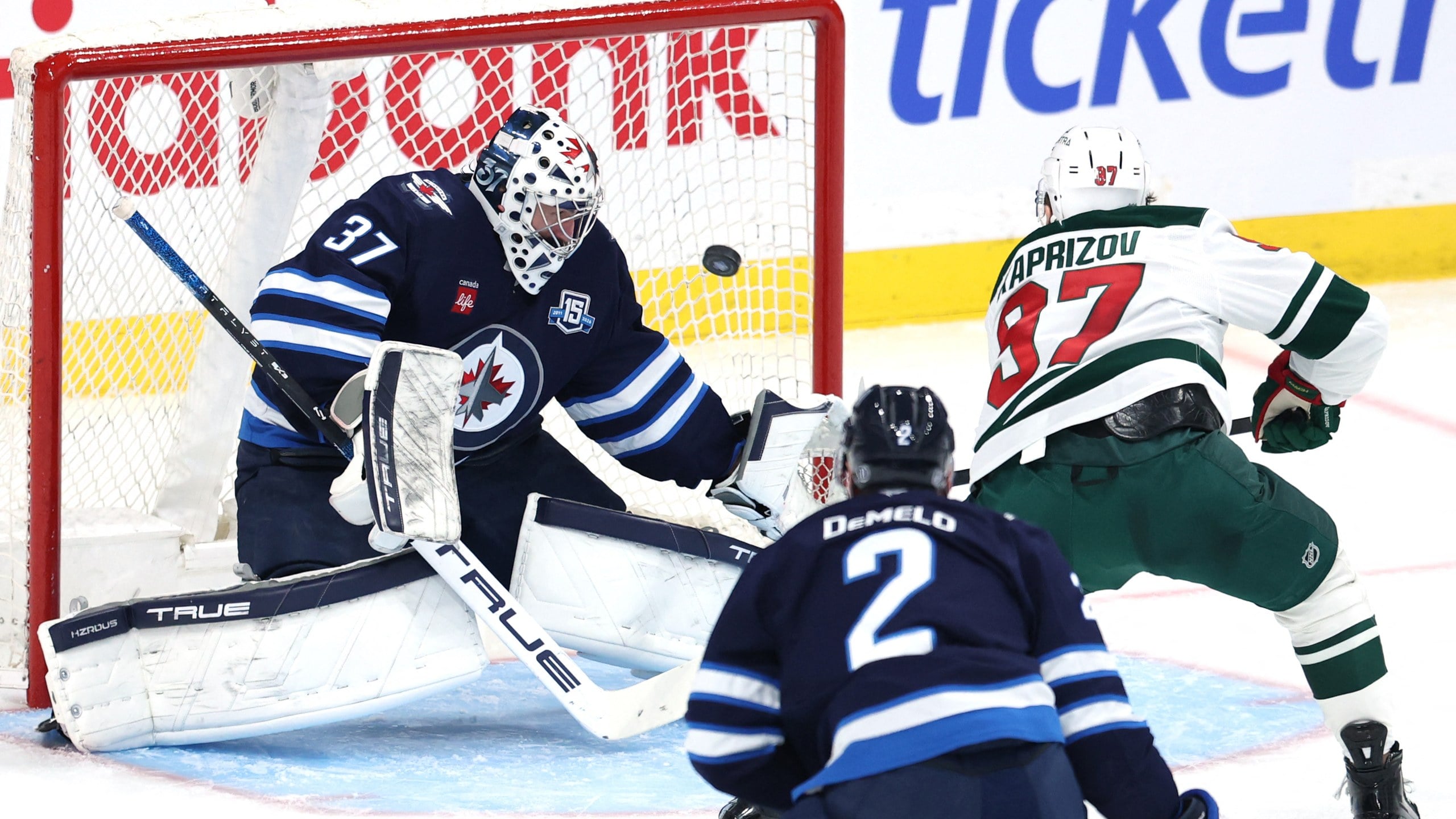 How Connor Hellebuyck Trade Might Hurt/Help MN Wild — Minnesota Sports Fan, Wayzata Sports news