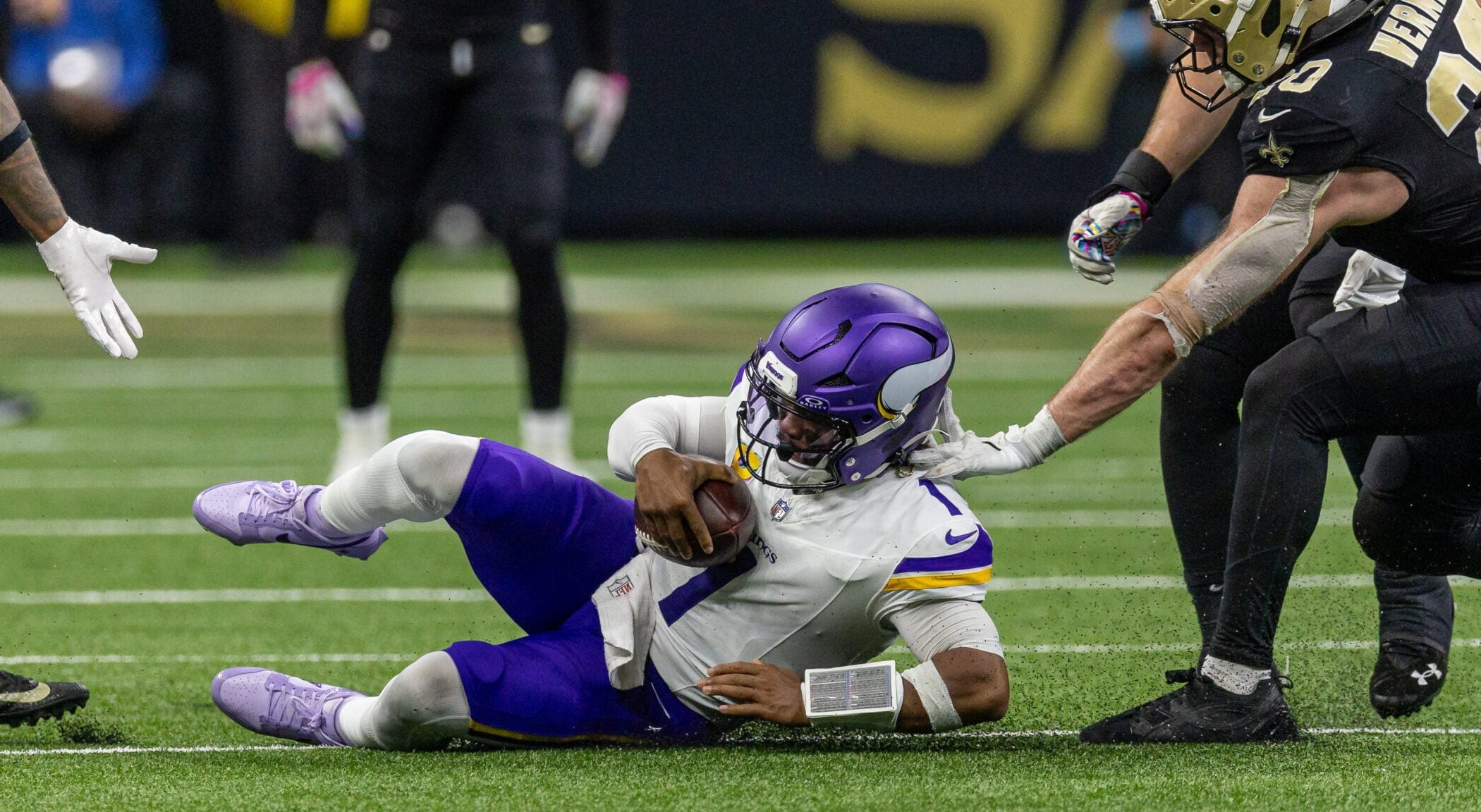 Kyler Murray Needs to Stop Sliding Before He Gets Hurt Again — Minnesota Sports Fan, Wayzata Sports news