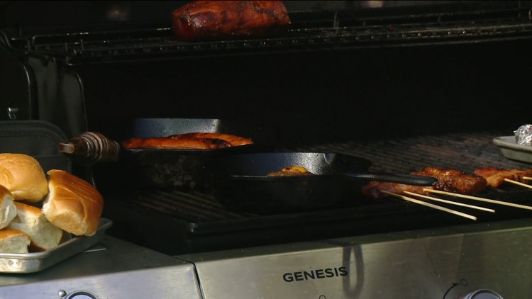 Chef Aldo shares bacon recipes for tailgating season — KARE 11 Local, Wayzata Dining news