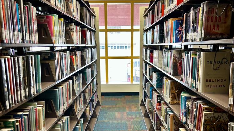 Live outside San Antonio? Library users are getting notices about $30 fee taking effect this month — KENS 5 (San Antonio), Wayzata Community news