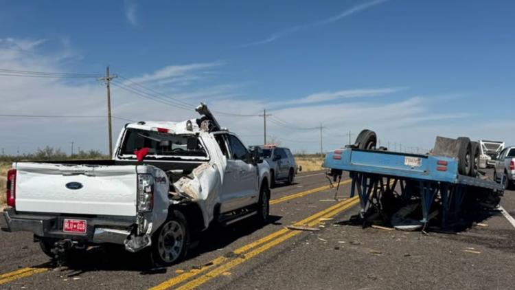 Single-vehicle crash closes intersection of State Highway 18 and County Road 306 in Winkler County — NewsWest 9 (Permian Basin), Wayzata Community news