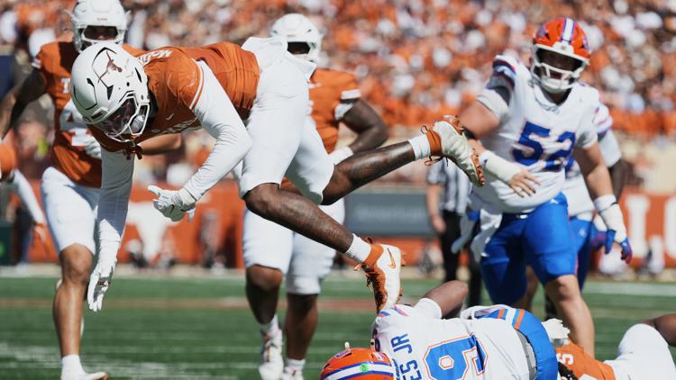 Good fortune continues to flip for No. 7 Texas after upset loss to Florida — KENS 5 (San Antonio), Wayzata Sports news