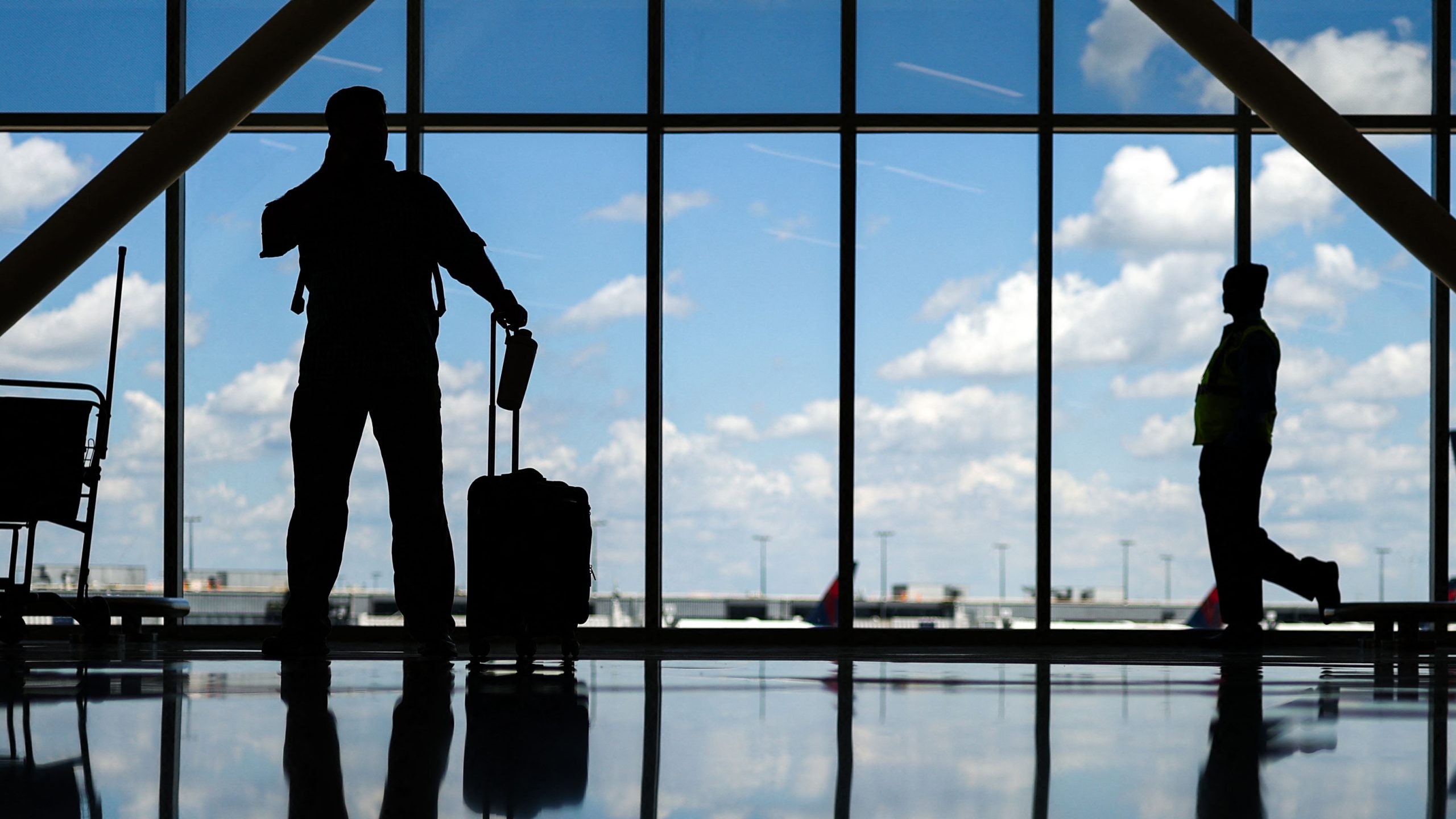 This airline received top marks in several categories in annual Forbes Travel Guide awards — FOX 9, Wayzata Community news
